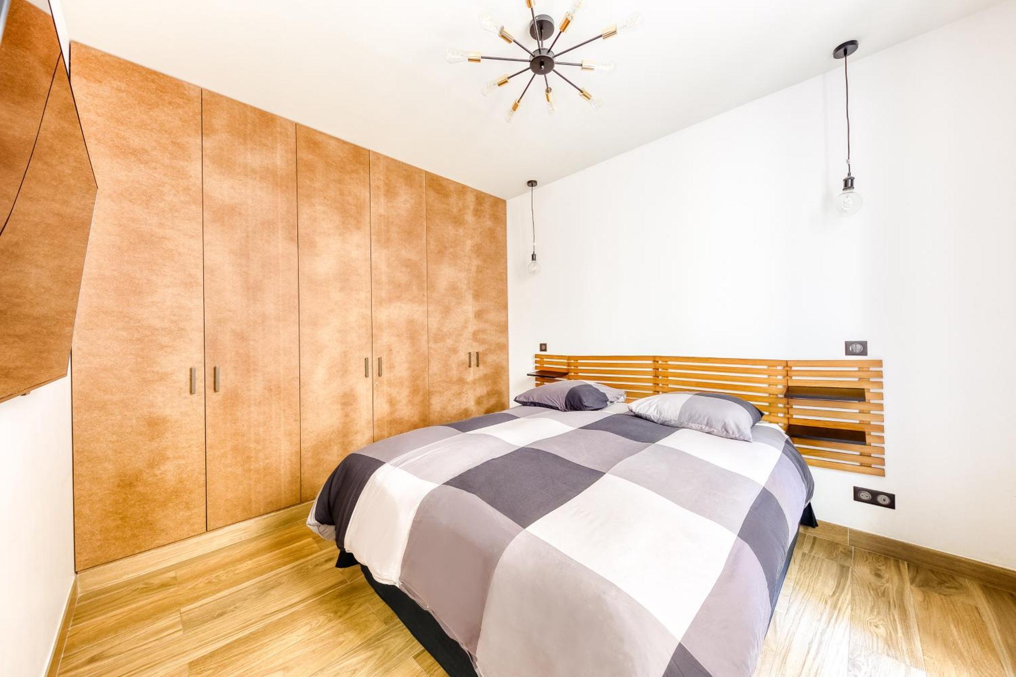 Parking Gratuit - Montmartre Charme & Patio Prive - Sacre-Coeur Metro Anvers Париж Екстериор снимка